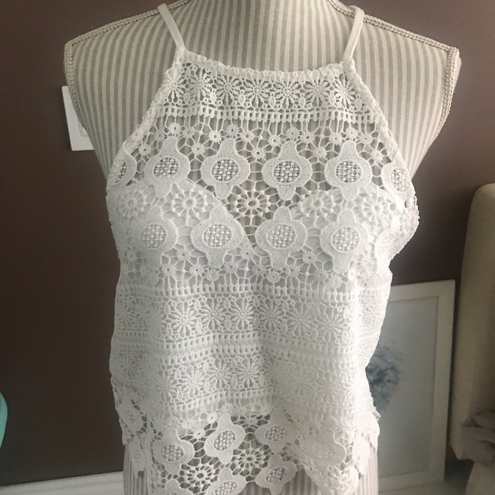 Acemi white top size M crochet
